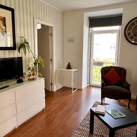 Apartment Luxury Part Of The - Modern With Airconditioning - Near Subway