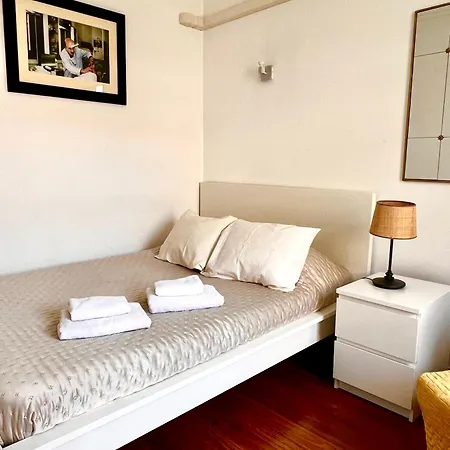 Apartament Luxury Part Of The - Modern With Airconditioning - Near Subway