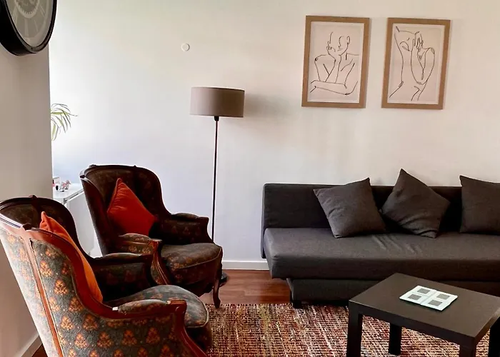 아파트 Luxury Part Of The - Modern With Airconditioning - Near Subway *