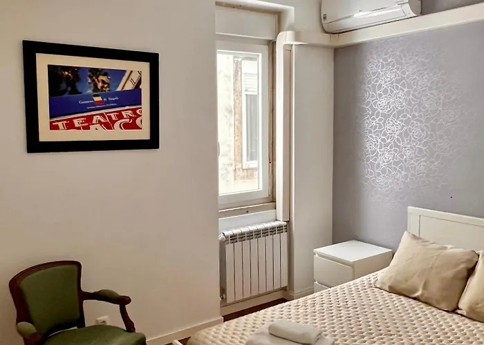 Luxury Part Of The - Modern With Airconditioning - Near Subway Apartament