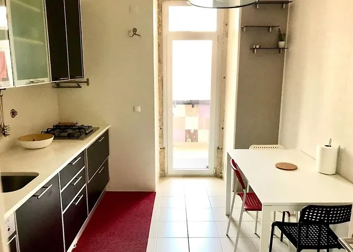 Luxury Part Of The - Modern With Airconditioning - Near Subway * Lizbona
